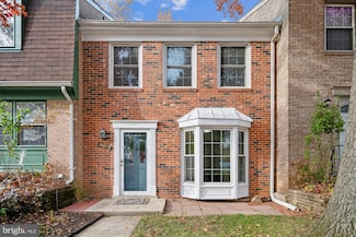 5822 Humblebee Rd, Columbia, MD 21045