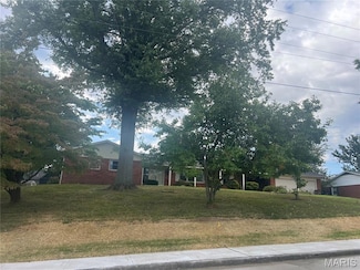 2449 Janet Dr, Cape Girardeau, MO 63701