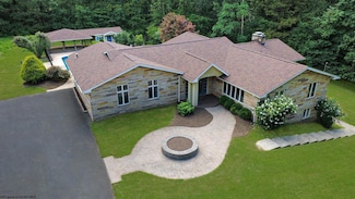1412 Saint Joe Rd, Albright, WV 26519