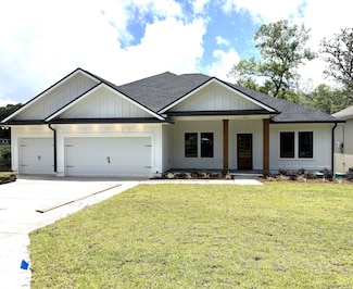 1720 25th St, Niceville, FL 32578