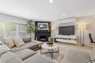 4455 Fulton Ave Unit 4, Sherman Oaks, CA 91423