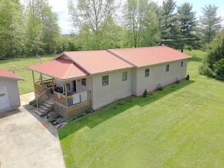 102 Eckhart Rd, Lucasville, OH 45648