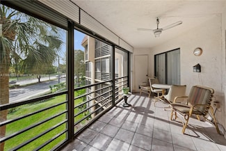 6655 W Broward Blvd Unit 305, Plantation, FL 33317