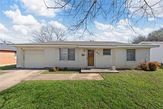 837 N 59th St, Waco, TX 76710