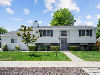 9750 S David St, Sandy, UT 84070