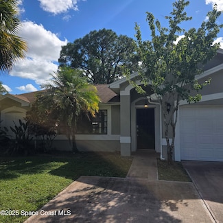 7747 Greenboro Dr, Melbourne, FL 32904