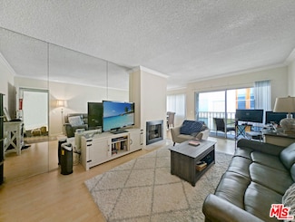 1538 11th St Unit 8, Santa Monica, CA 90401