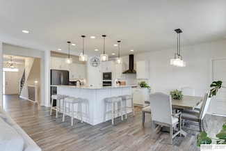 7815 S 198th St, Gretna, NE 68028