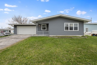 544 Riviera Rd, Valparaiso, IN 46385