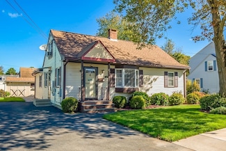 60 Alhambra Cir S, Agawam, MA 01001