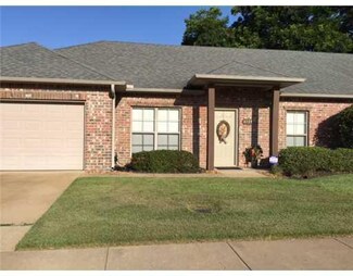 6129 Rachelle Dr, Alexandria, LA 71303