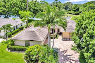 130 Prestwick Cir Unit 19, Vero Beach, FL 32967