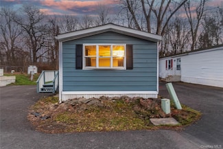 6842 U S 9, Rhinebeck, NY 12572