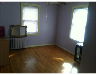 80 Francis St, Waltham, MA 02451