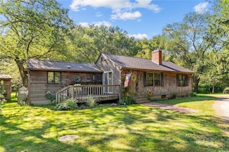 211 Nooseneck Hill Rd, Exeter, RI 02822