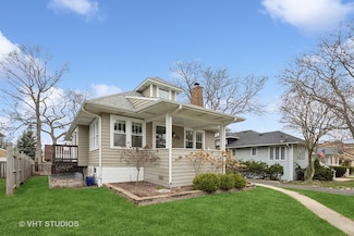 288 S Oakland Grove, Elmhurst, IL 60126