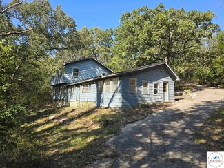 28747 Bohon Rd, Sedalia, MO 65301