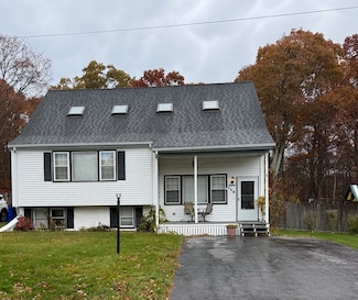 448 Nichols St, Fall River, MA 02720