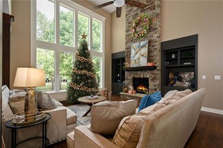 2408 SW Wintercreek Ct, Lees Summit, MO 64081