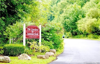 356 Summerfield Gardens Unit 356, Shelton, CT 06484