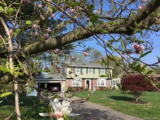 9 Beadart Place, Hyde Park, NY 12538