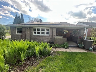 200 Duquesne Ave, Cheswick, PA 15024