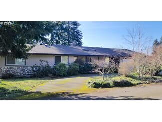 600 Rosewood Ave Unit 32, Eugene, OR 97404