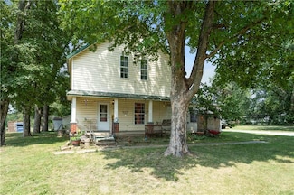408 Pettis St, Windsor, MO 65360
