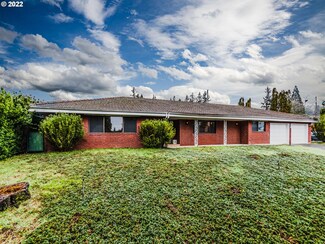 600 W 36th St, Vancouver, WA 98660