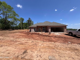 158 Walter Jones Rd, Mendenhall, MS 39114