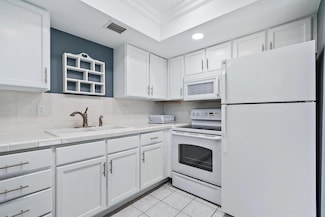 2929 SE Ocean Blvd Unit M10, Stuart, FL 34996