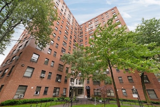9972 66th Rd Unit 5B, Rego Park, NY 11374