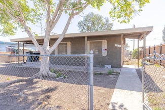 630 N Palm Dr, Brawley, CA 92227