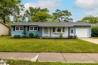 1524 Chapel Rd, Muskegon, MI 49441