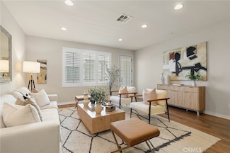 12913 Mission Ave Unit 108, Hawthorne, CA 90250