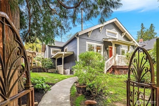 5637 40th Ave SW, Seattle, WA 98136