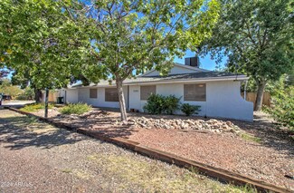 1385 E Monterey Dr, Globe, AZ 85501