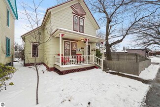 415 Franklin St, Traverse City, MI 49686