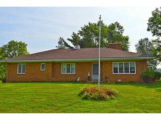20 Moore Ln, Marianna, PA 15345