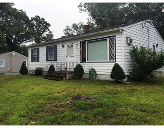21 Timothy St, Fairhaven, MA 02719