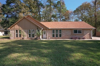 15449 Peacock Ln, Conroe, TX 77302