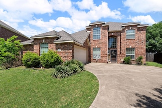 107 Evening Star Cir, Red Oak, TX 75154