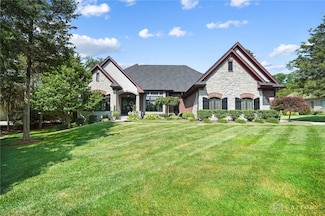 7921 Locust Grove Ct, Springboro, OH 45066