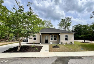 1795 Hemingway St, Conway, SC 29527