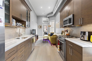 313 Washington St Unit 5, Hoboken, NJ 07030