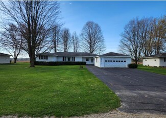 18169 6th Avenue Rd, Three Rivers, MI 49093