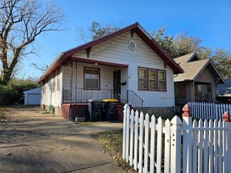4926 Chestnut Ave, Kansas City, MO 64130