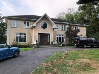 111 Grant Ave, Deal, NJ 07723