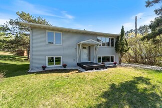 212 E Willow St, Duluth, MN 55811