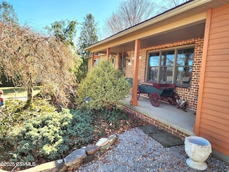 105 Cherry Tree Ln, Turbotville, PA 17772